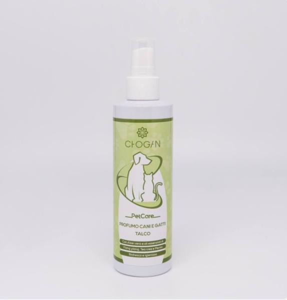 PARFÜM FÜR HUNDE UND KATZEN (PUDERDUFT) I Inhalt: 150 ML